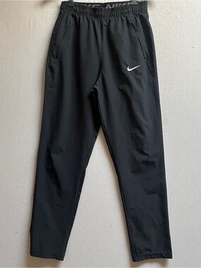 Nike Women's Black Athletic Tapered Track Pants Joggers L